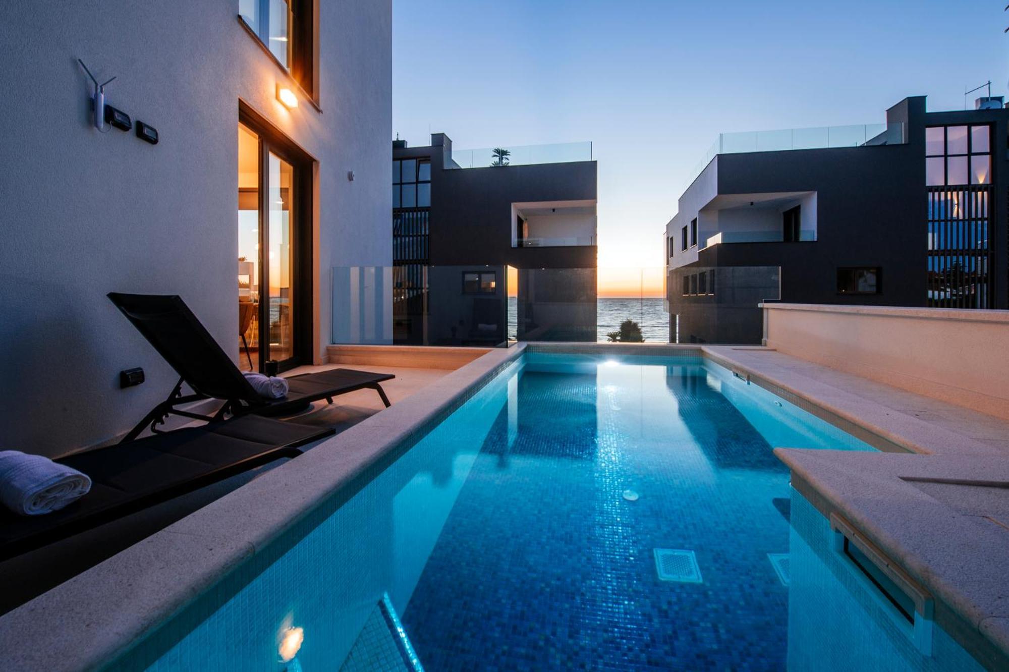 Crystal Holiday Residence II Sukosan Luaran gambar