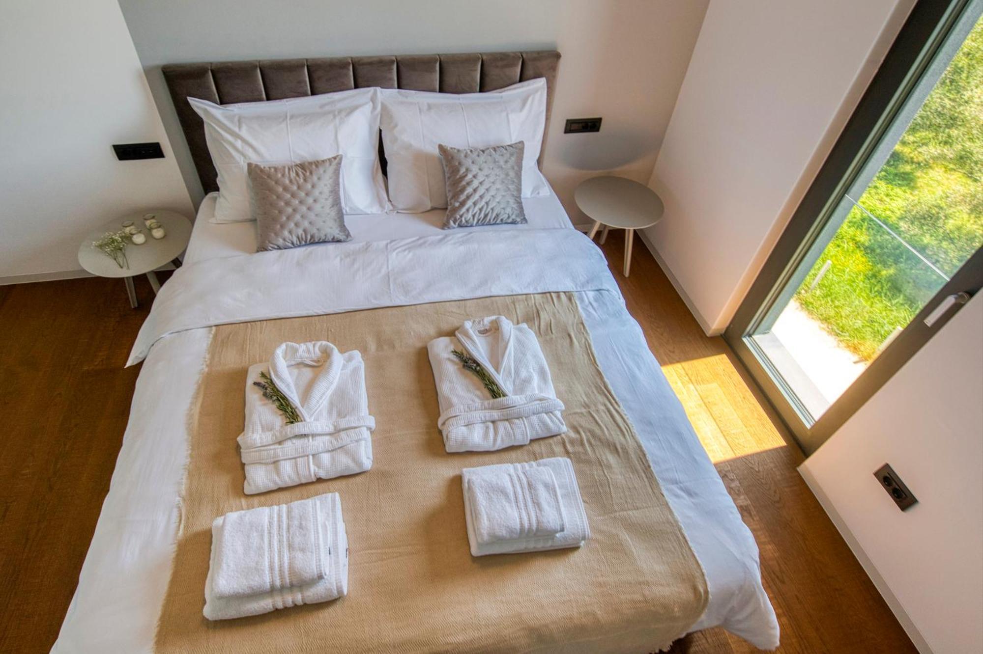 Crystal Holiday Residence II Sukosan Luaran gambar