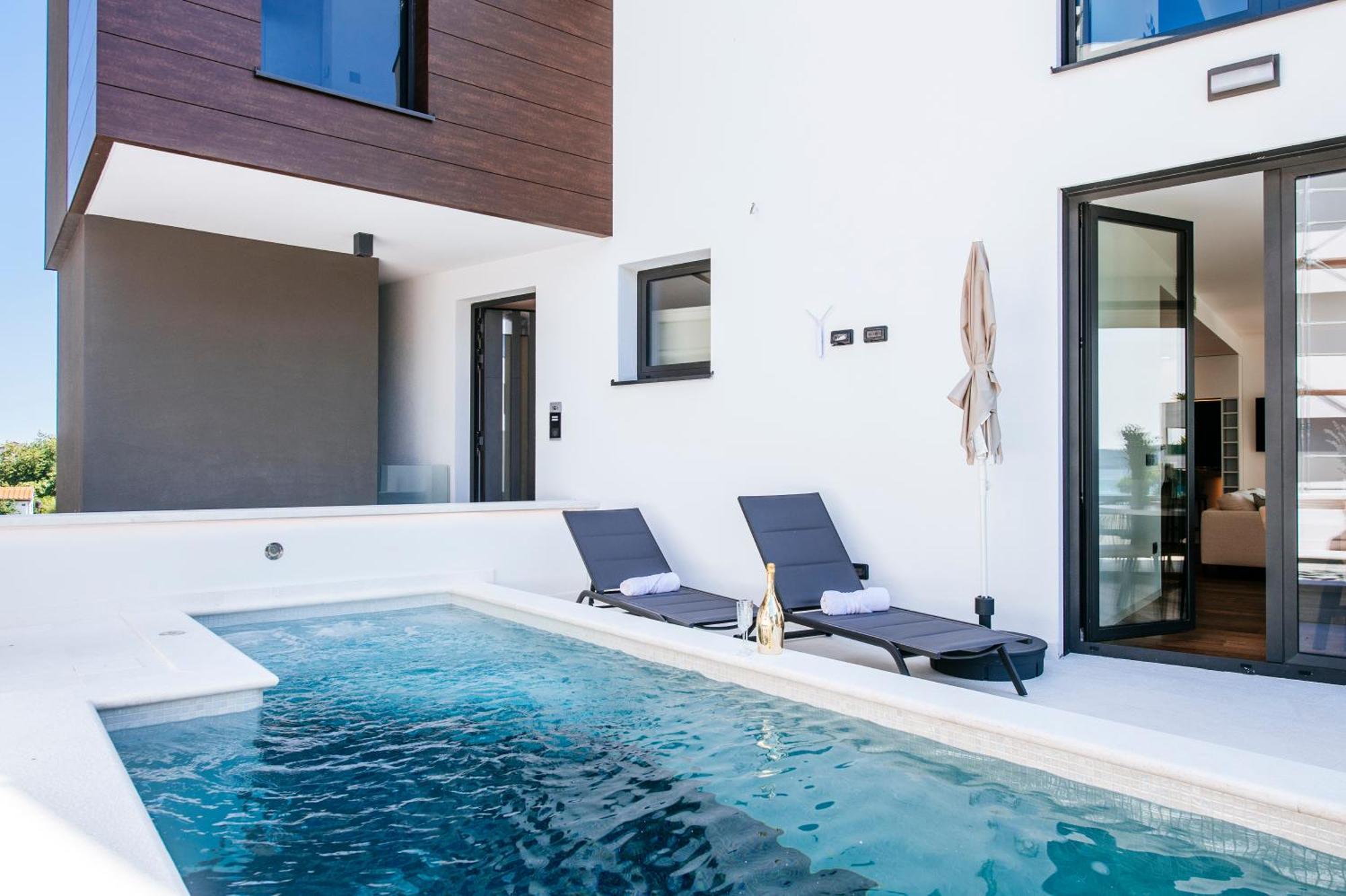 Crystal Holiday Residence II Sukosan Luaran gambar