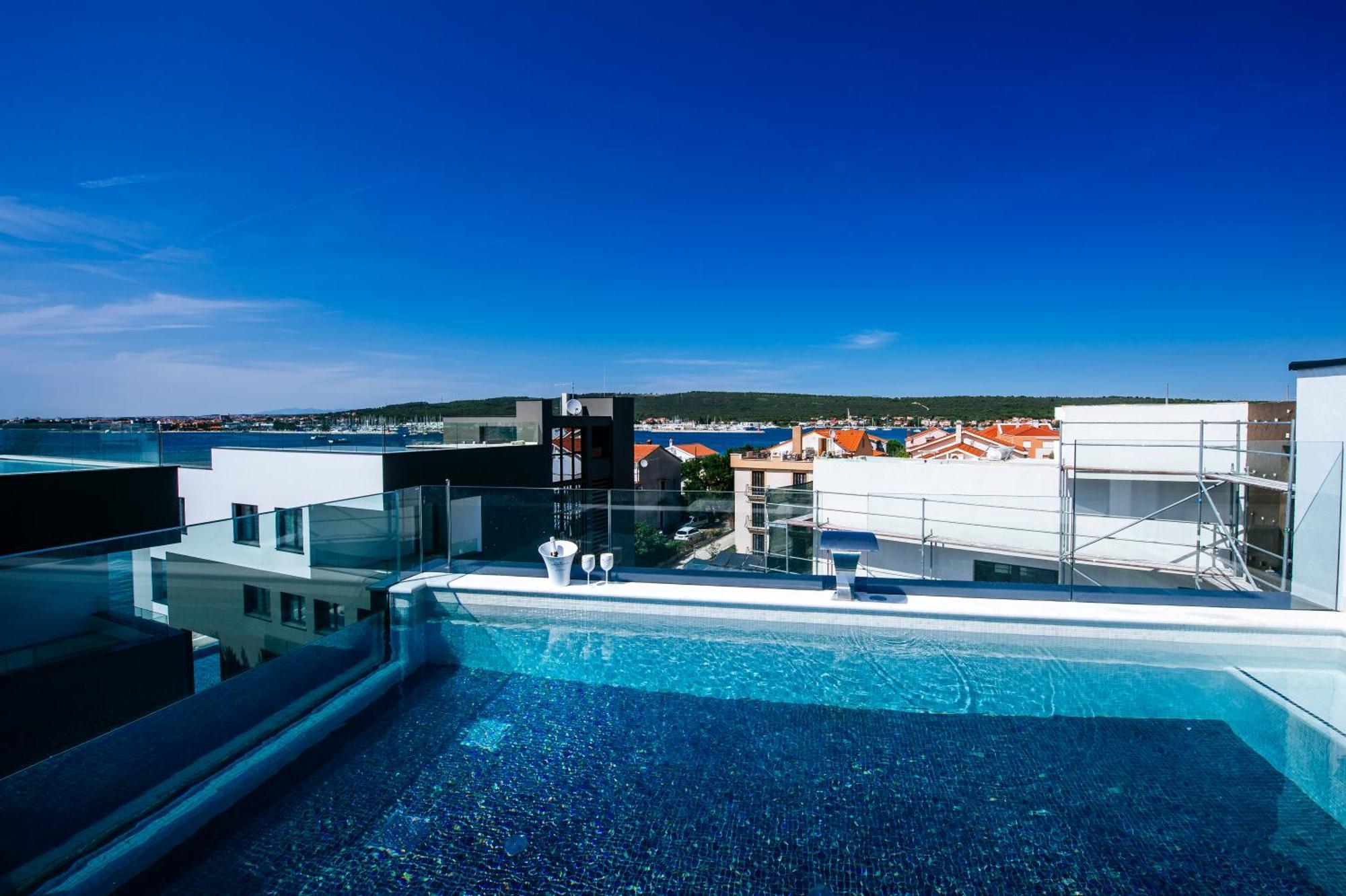 Crystal Holiday Residence II Sukosan Luaran gambar